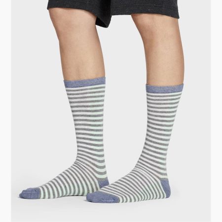 UGG Codie Stripe Crew Grey Socks for Men (NVTS94512)